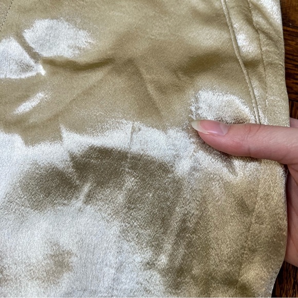 Pale Gold Metallic Satin Wide Leg Pants - Picture 4 of 8